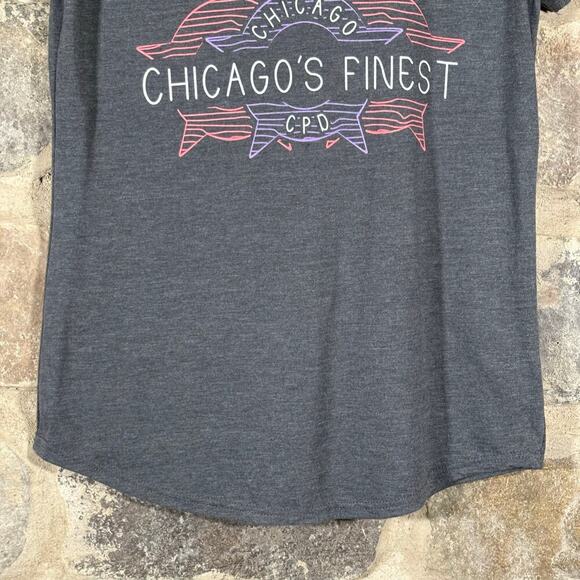 Anvil‎ Tee Woman's Medium Gray Chicago's Finest Police CPD V-Neck Scoop Neck - Picture 3 of 13